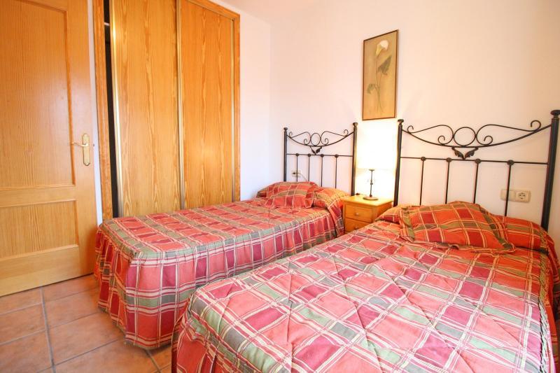 Bungalows Puerta Del Sol Unitursa カルプ エクステリア 写真